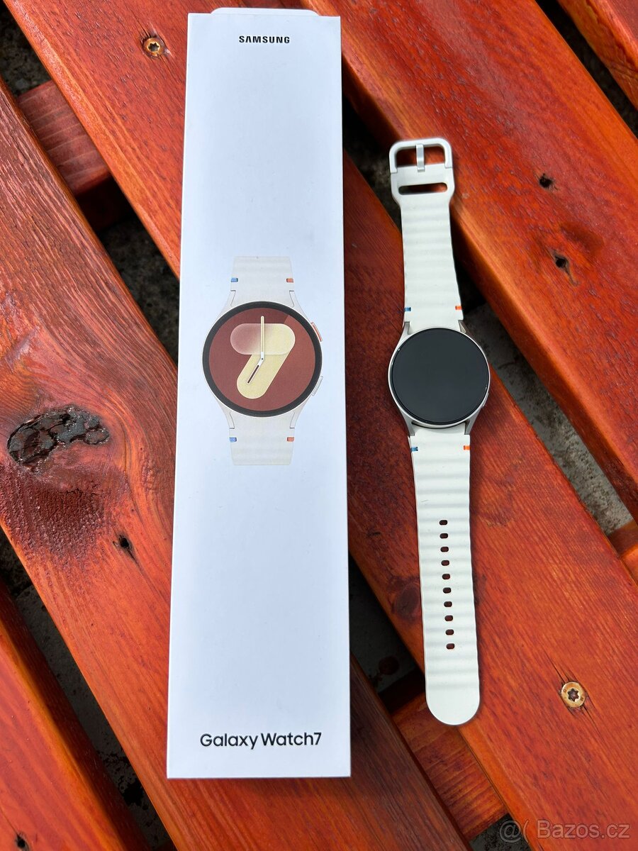 Prodám Galaxy Watch7