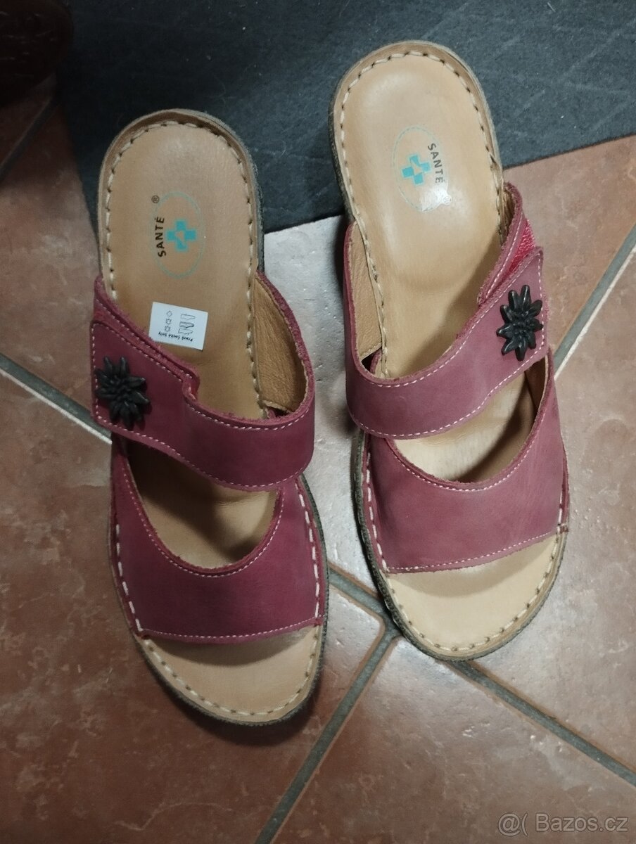 Dámské kožené pantofle