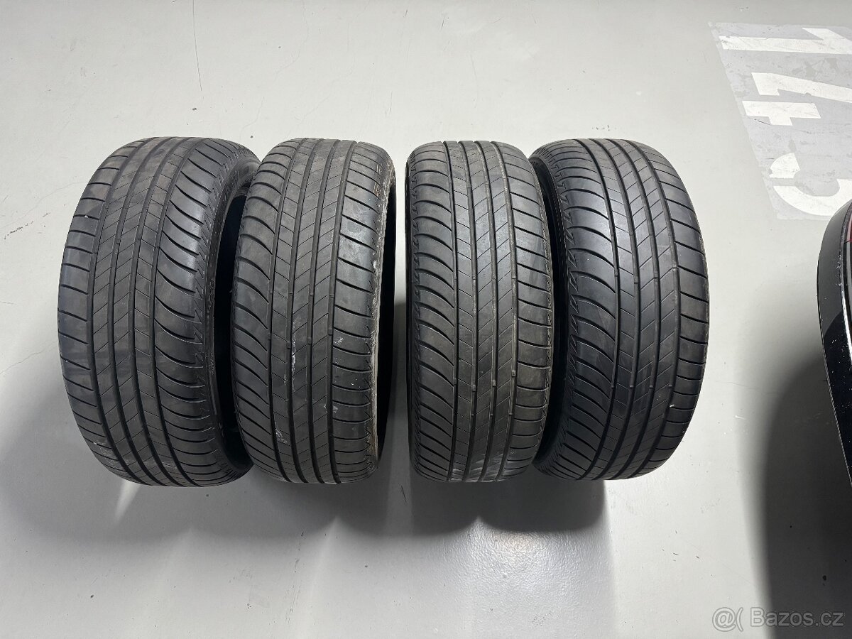 Premiove Bridgetstone Turanza Eco 215/50R18 96W