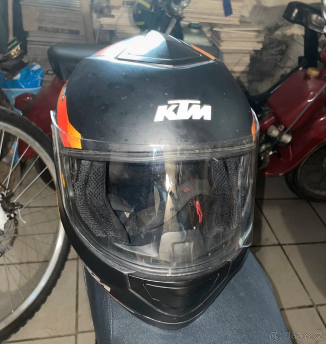 Ktm helma