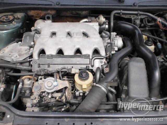 Motor Renault 2.2 dT 12V turbo diesel 83 kW G8T