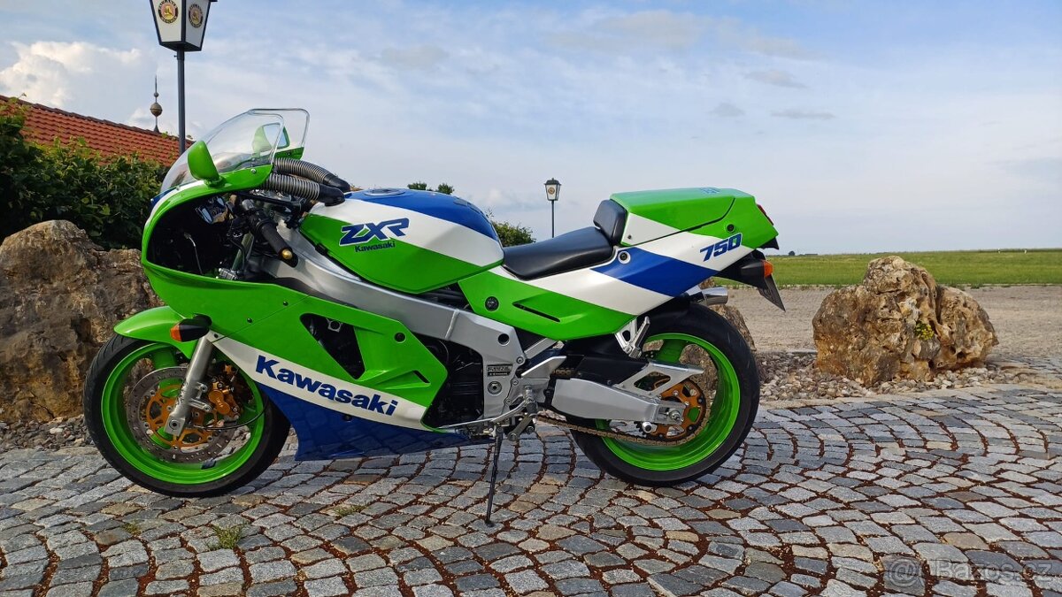Kawasaki ZXR 750H2-Originál TOP, 30tkm5000euro investice
