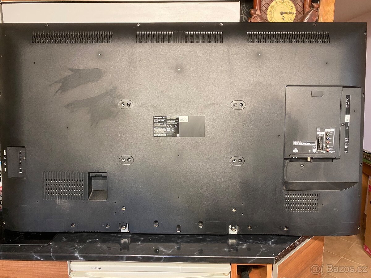 Panasonic tv led TX-60A