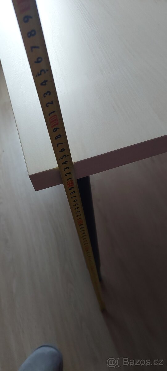 Psací nebo pracovní stůl Ikea Linnmon velikost 120 x 60cm