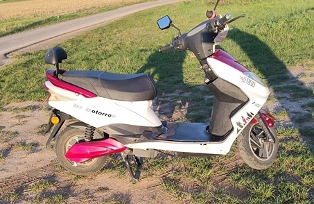 Elektro skútr Motorro