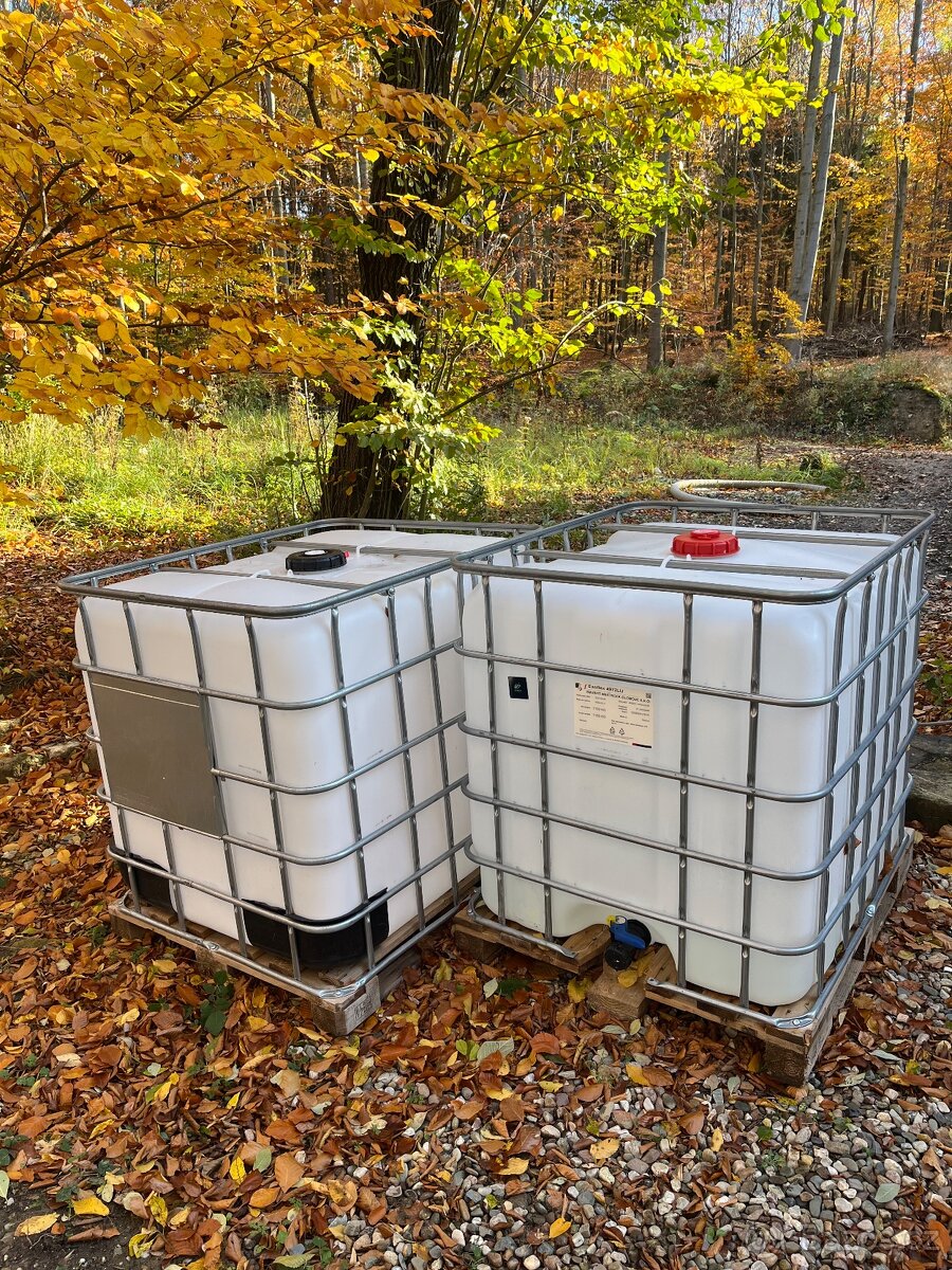 Prodám IBC kontejner 1000l