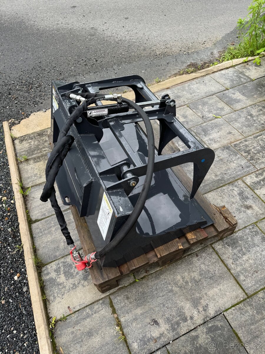 Hydraulická Lžíce s vykusovačem, vykusovač