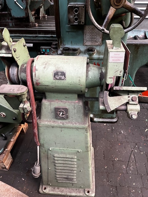 Bruska dvoukotoučová BAD20