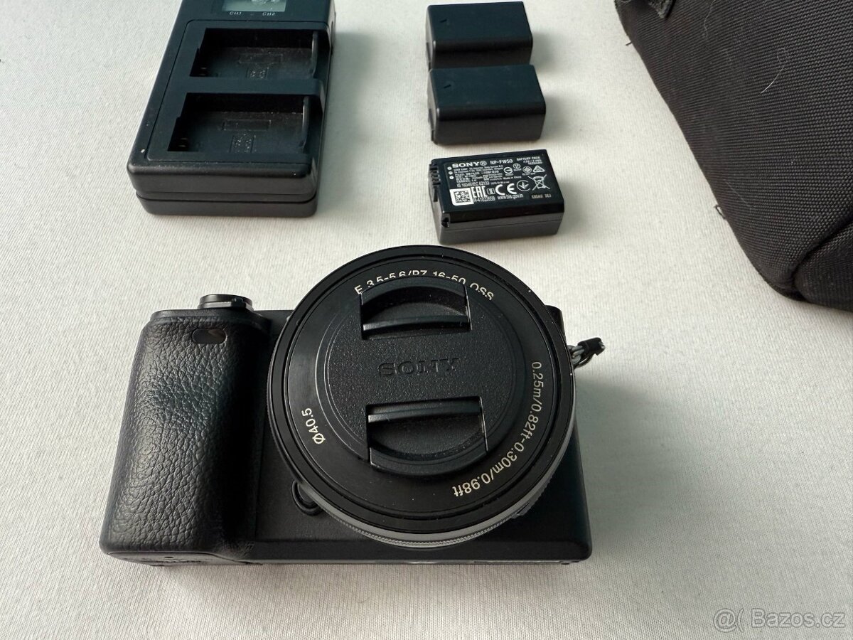 Sony a6400 + objektiv 16-50mm f3.5-5.6