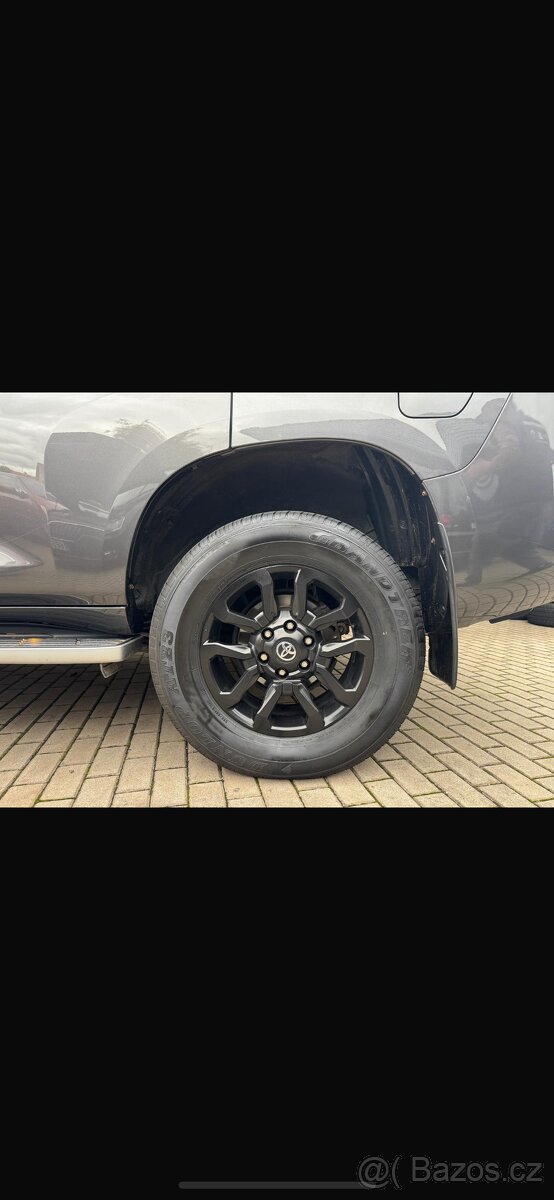 Alu kola Land Cruiser 150 včetně pneu