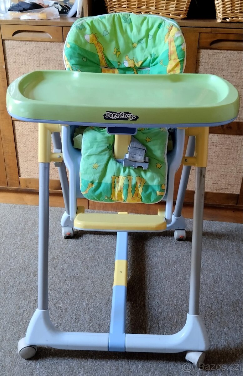 Dětská židle roste s dítětem