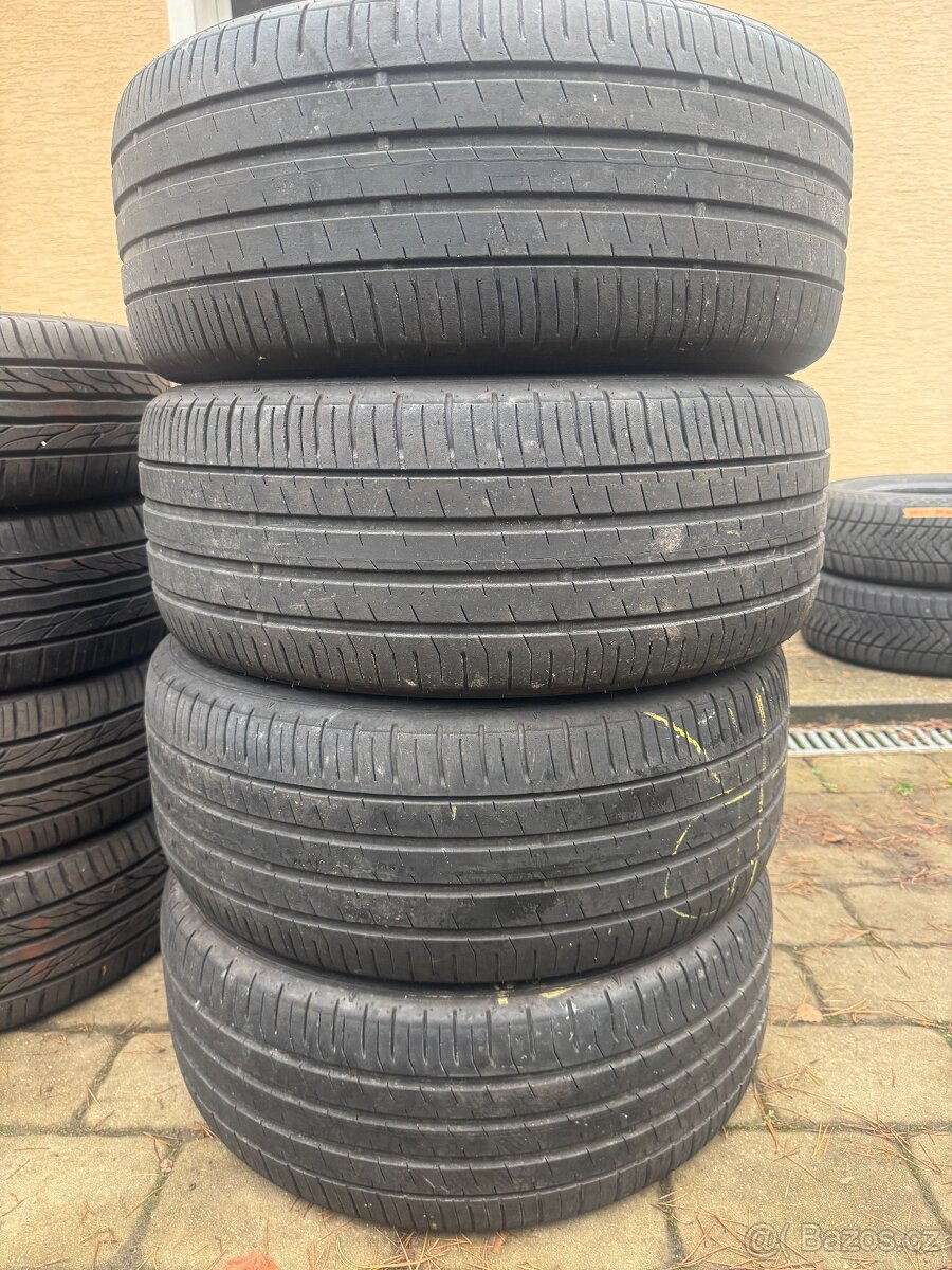 Sada letních pneu 235/50/18 Falken