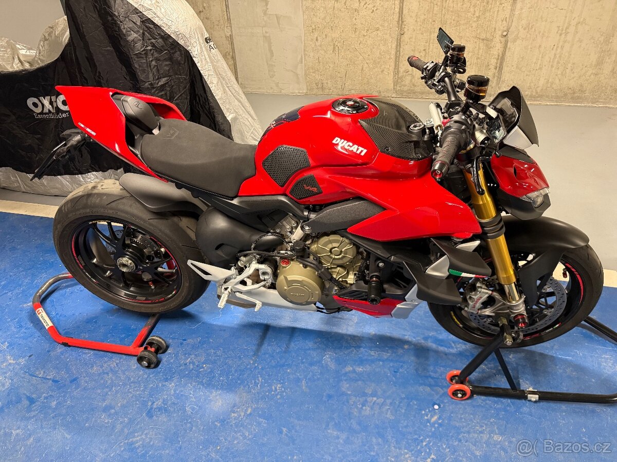 Ducati Streetfighter V4S - odpočet DPH
