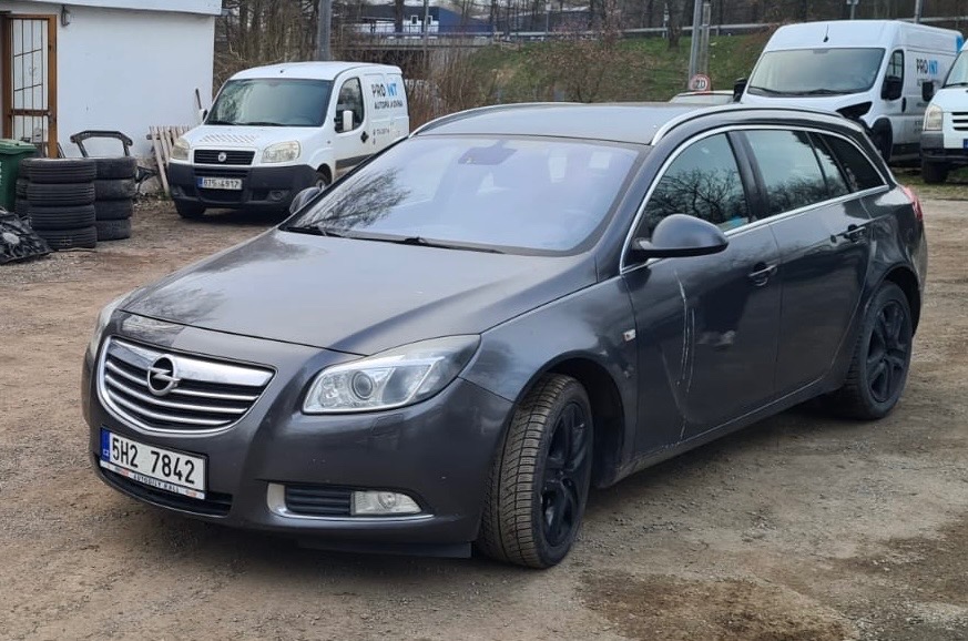 Opel Insignia 2.0 D 2009