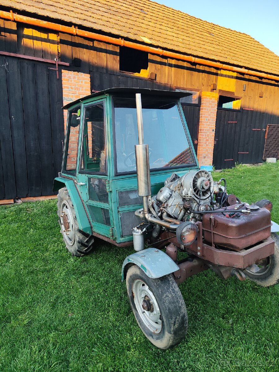 Traktor