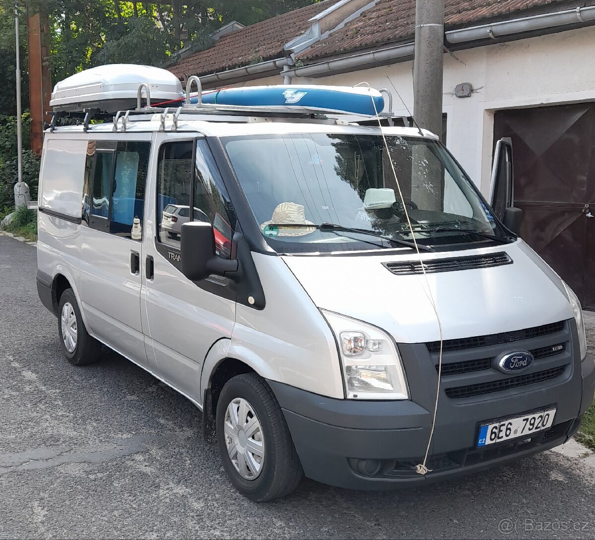 Obytné auto - dodávka Ford Transit