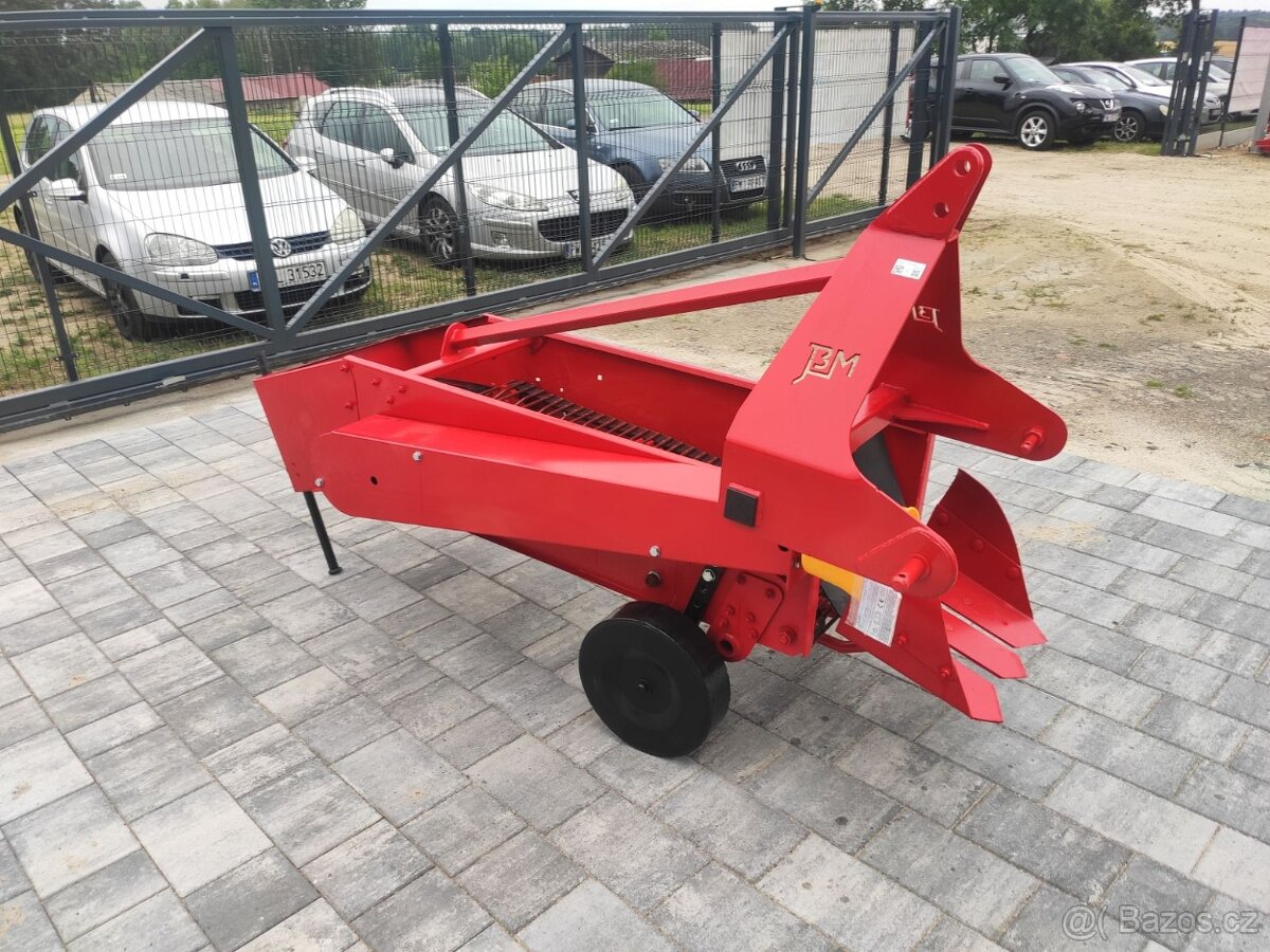 Jednořádkový vyorávač brambor