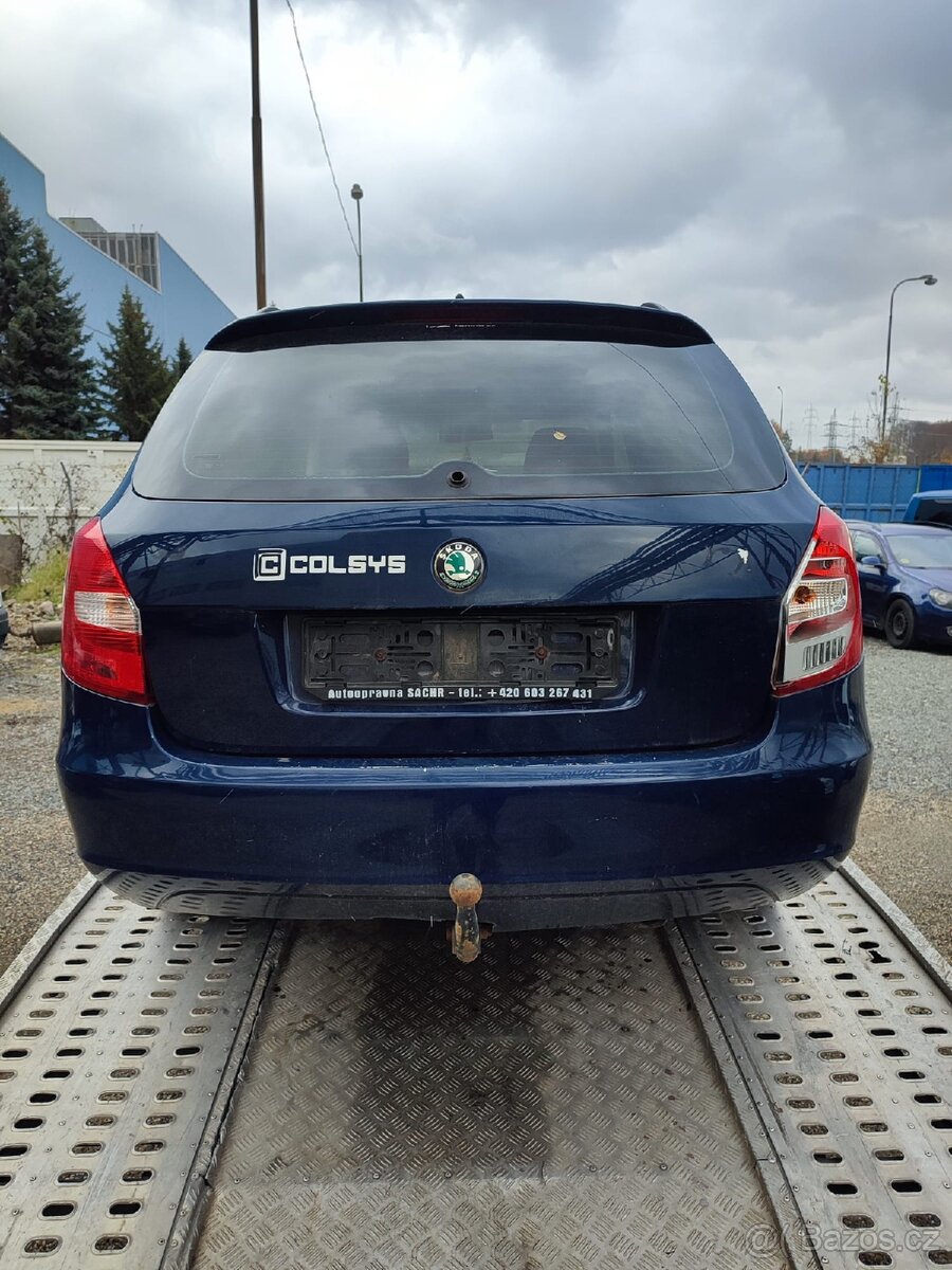 Škoda Fabia 2 kombi 1.2tsi díly modrá