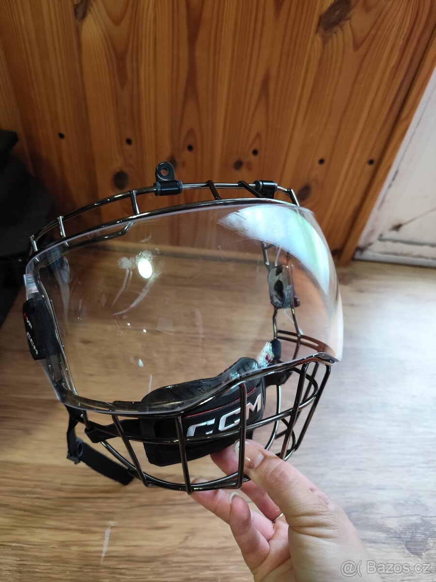 Plexi s mřížkou