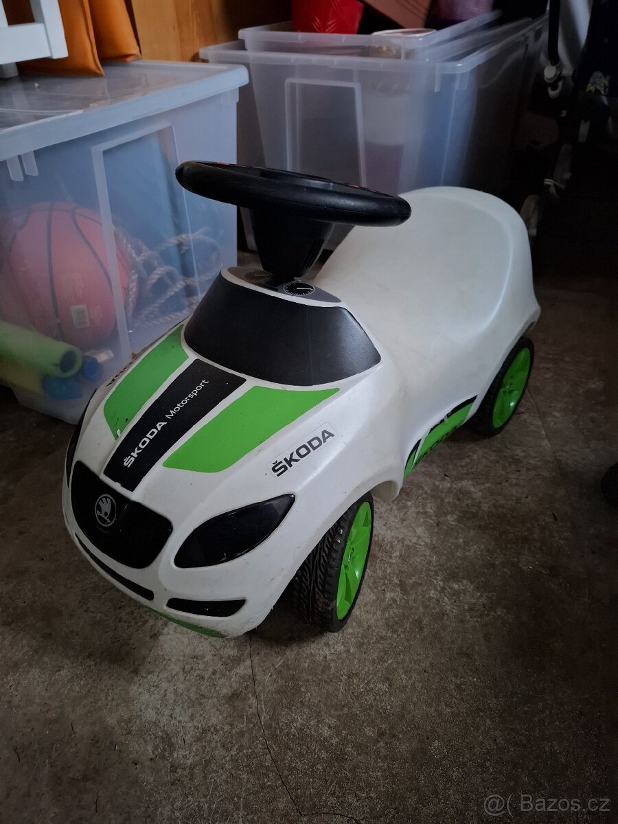 Dětské odstrkovadlo Škoda