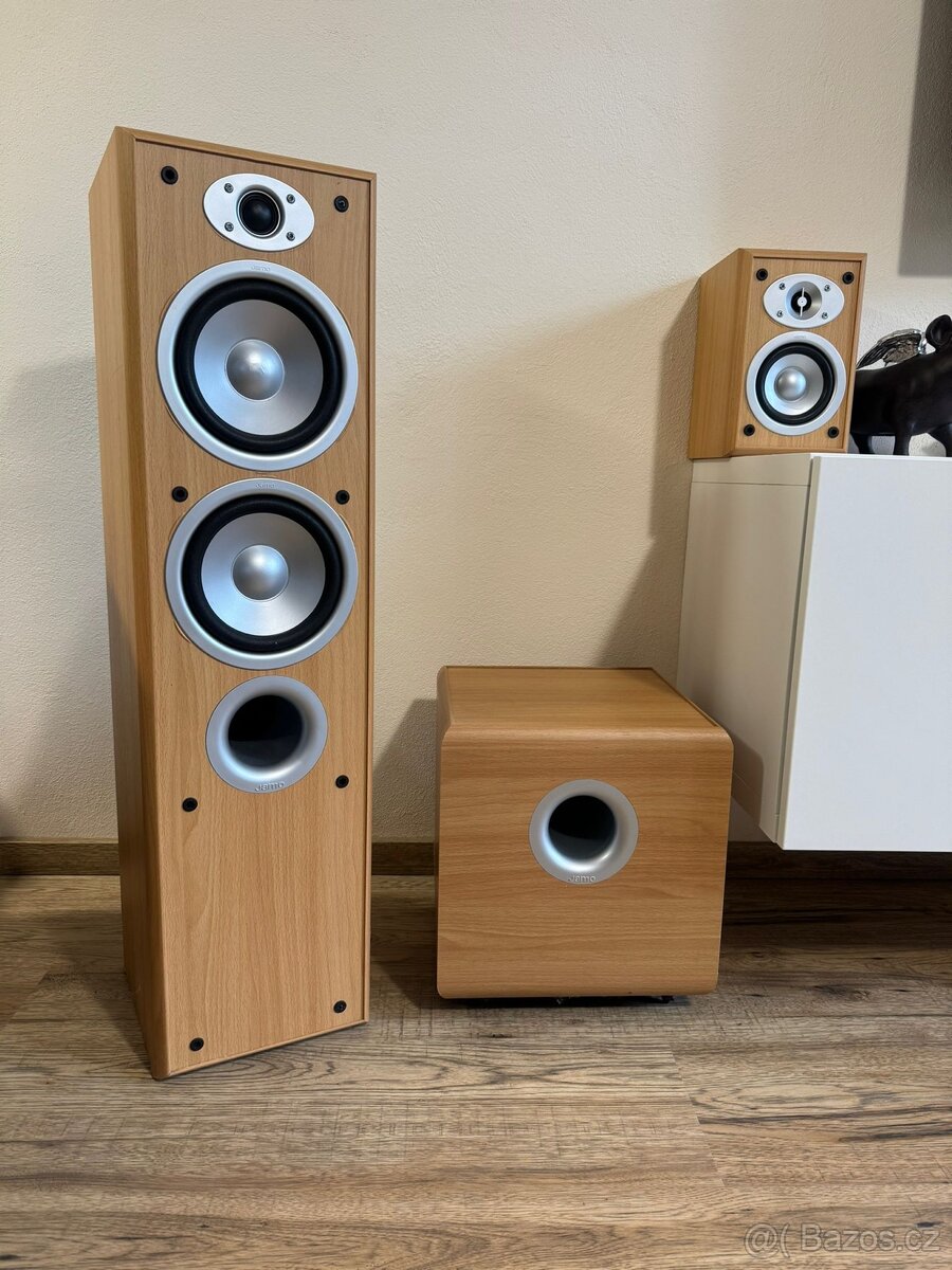Prodám sadu reproduktorů Jamo - zachovalé a plně funkční