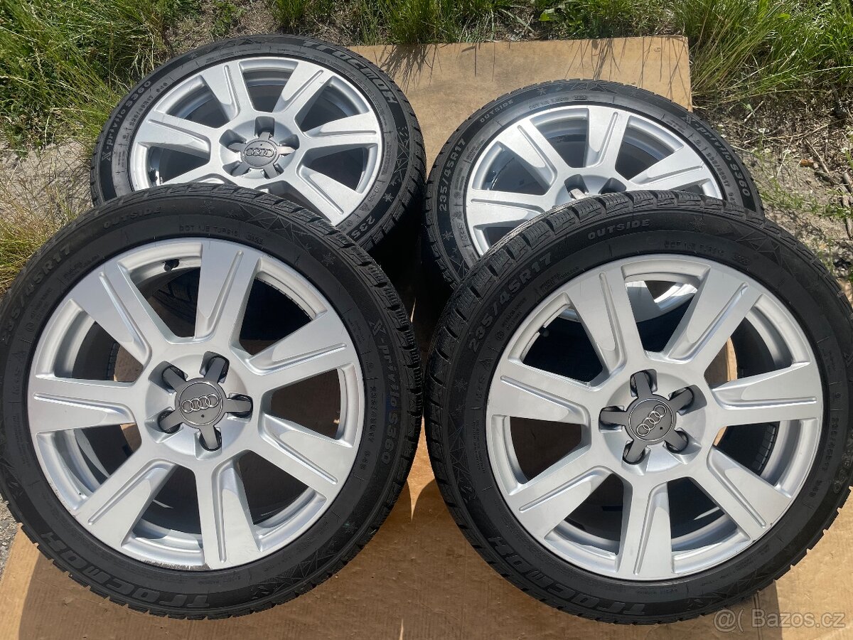 Alu kola r17. 5x112. Zimni pneu 235/45/17.Audi,Škoda,Vw,Seat