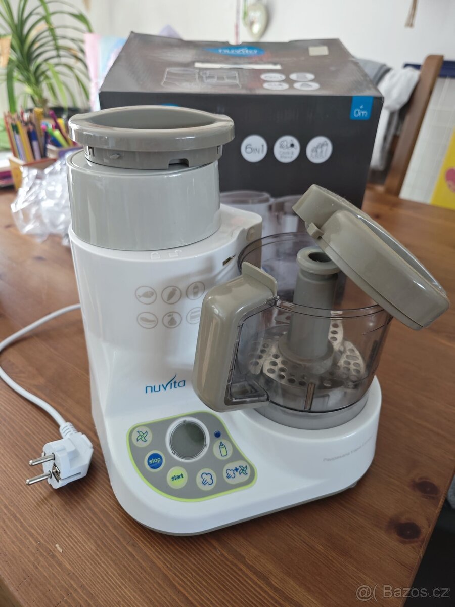 Robot + ohřívač+ sterilizátor - zn. NUVITA