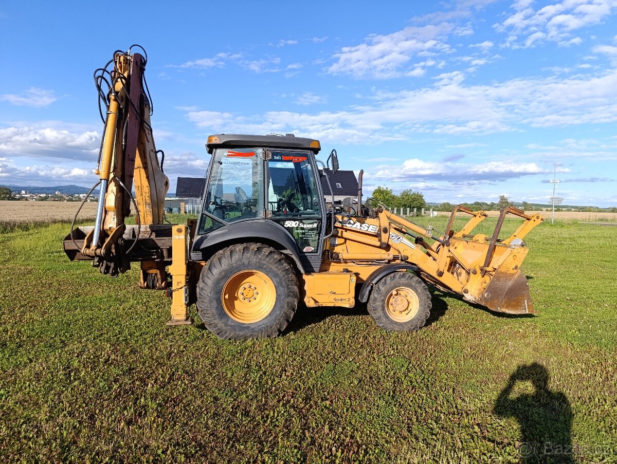 Traktorbagr Case 580 super r