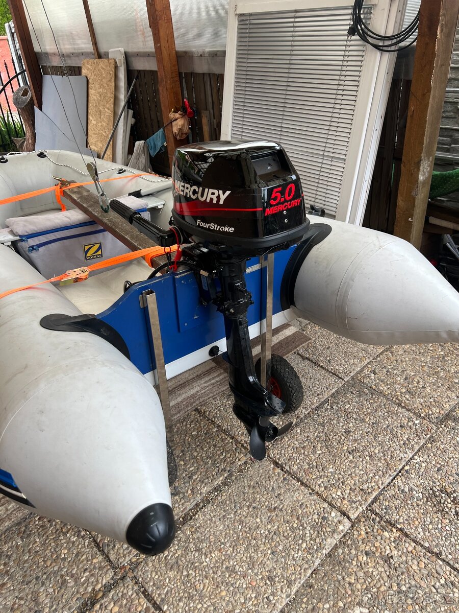 Prodám motorový člun ZODIAC ZOOO 310SR RIB