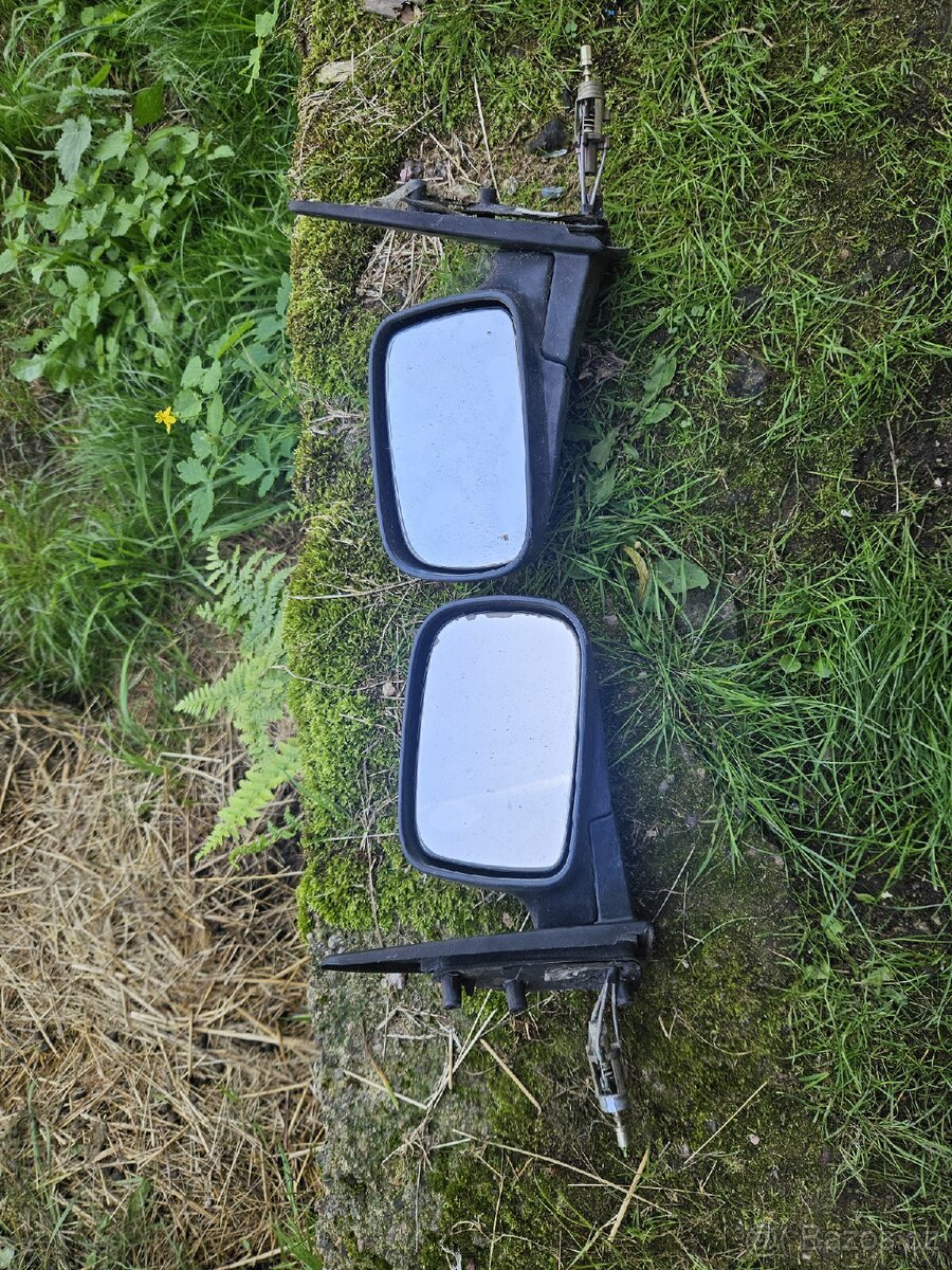 Škoda felicie zrcátka.