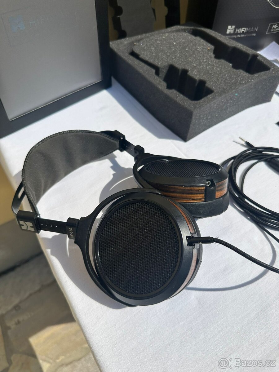 Sluchátka HIFIMAN HE - 560
