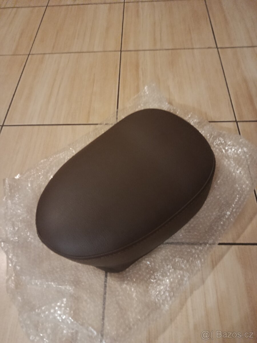 Sedlo Jawa 555, 550/pařez