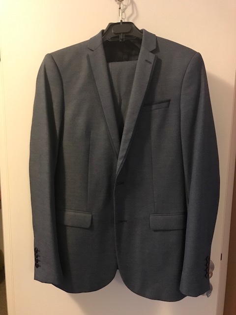 Pánský oblek – chlapecký oblek