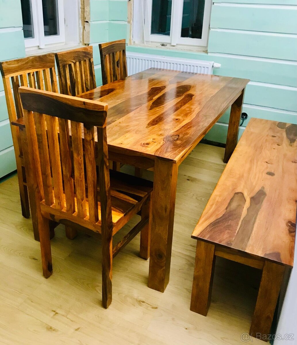 Jídelní sestava z masivu palisandr