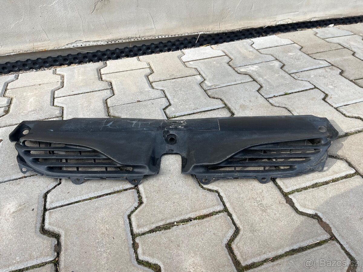 Přední maska - Laguna 1