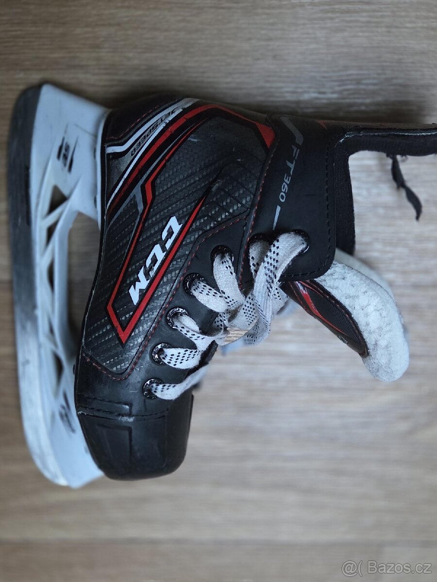 Dětské brusle CCM, vel. 31