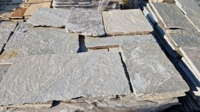 Přírodní kámen na dlažbu