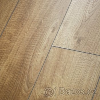 Laminátová plovoucí podlaha 60m2 dub classicsleva 45%NOVÁ