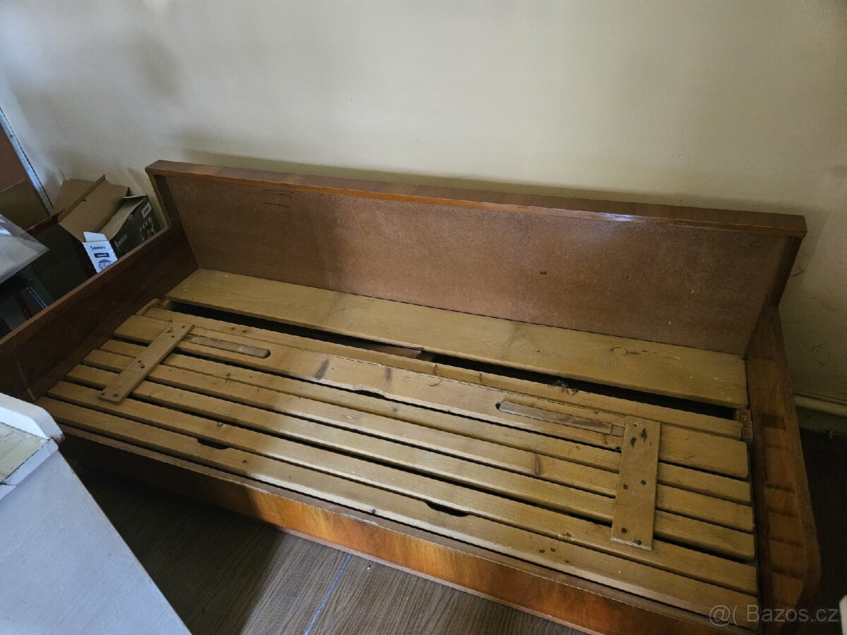 Rozkládací gauč, bez matrací