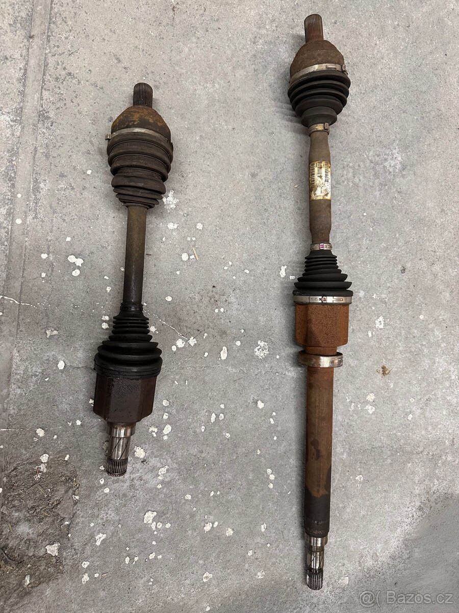 Ford Mondeo 2.2 TDCI poloosy