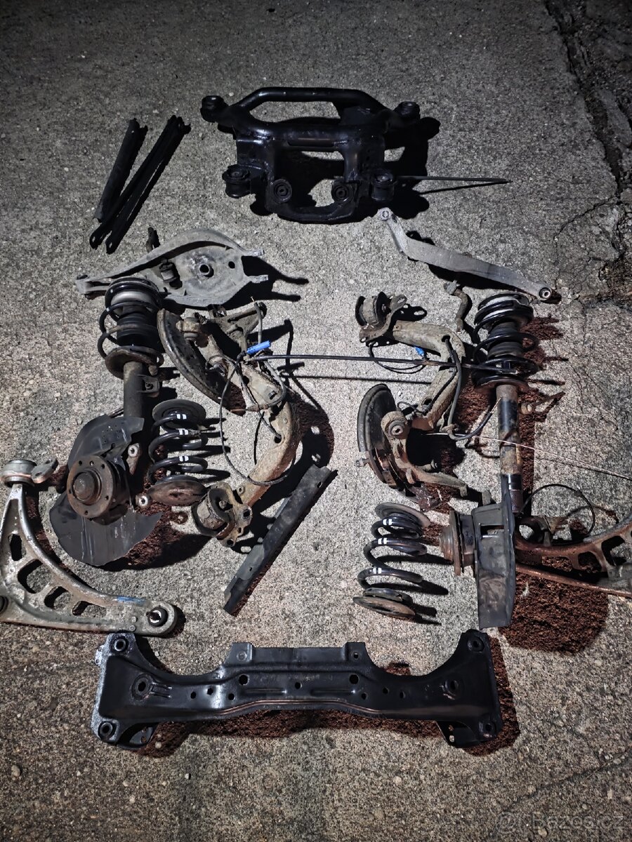 BMW E46 nápravy,ramena,těhlice,pružiny apod