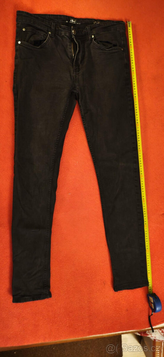 Pánské černé džíny 34/34