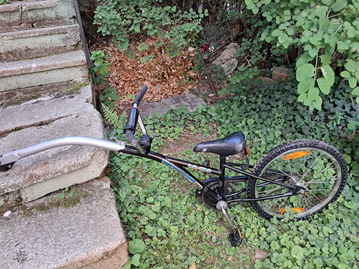 Přívěs na kolo pro děti