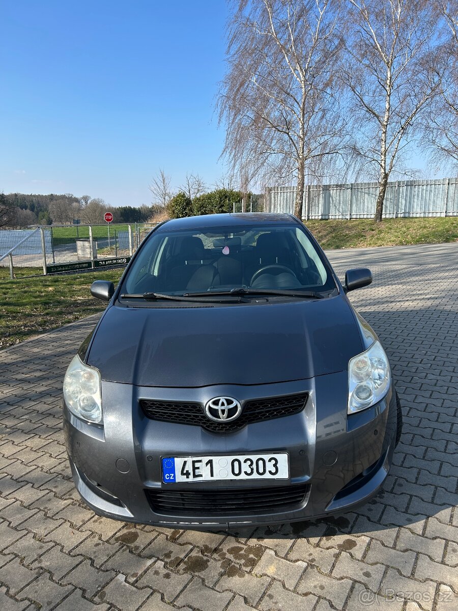 TOYOTA AURIS hatchback, rok výroby 2007