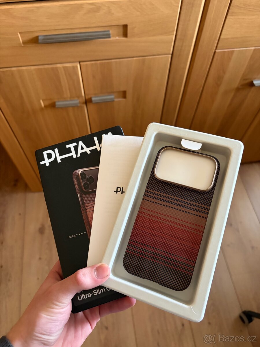 Pitaka Iphone 17 pro