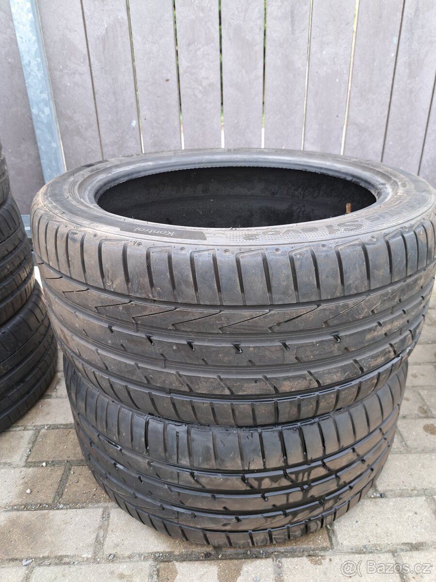 2x Hankook 275/40 ZR 19 105Y Letní