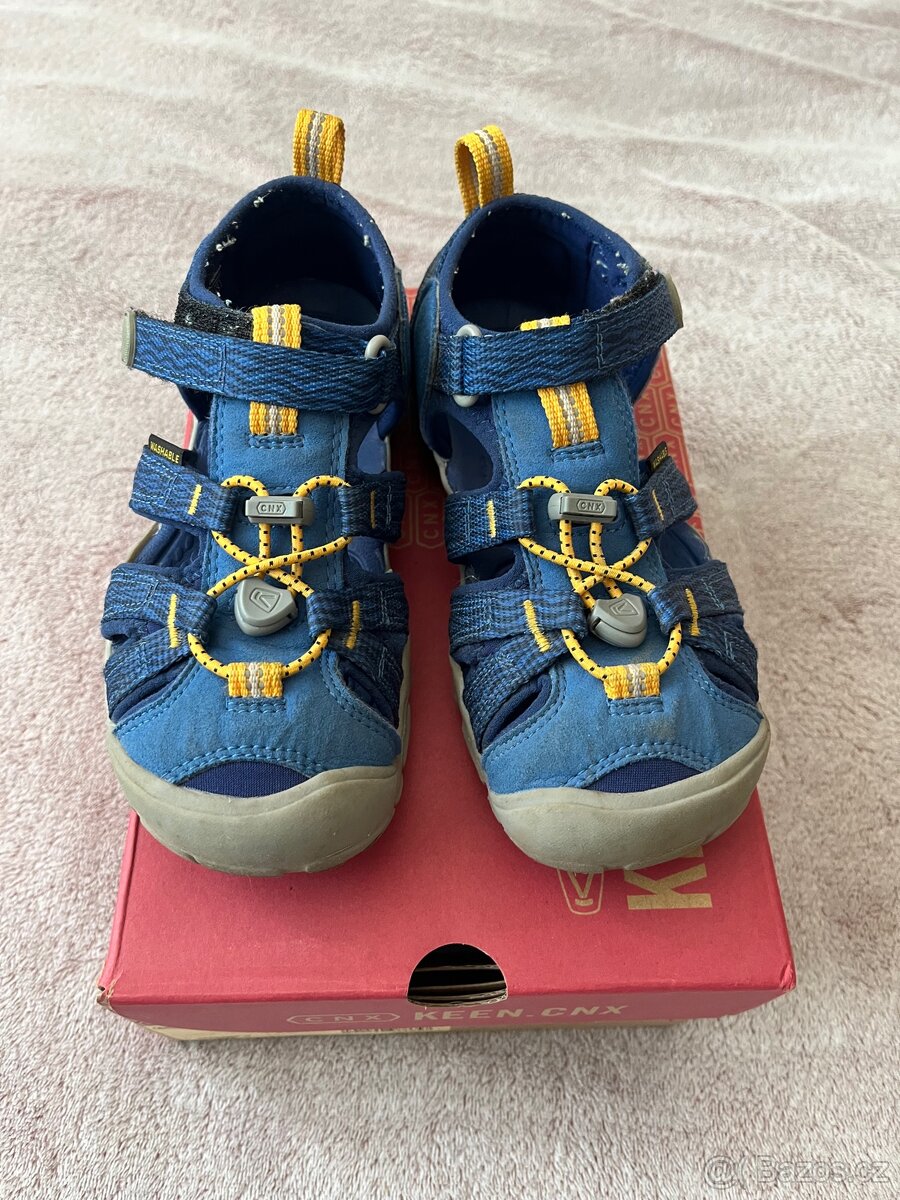 Keen sandale 32-33