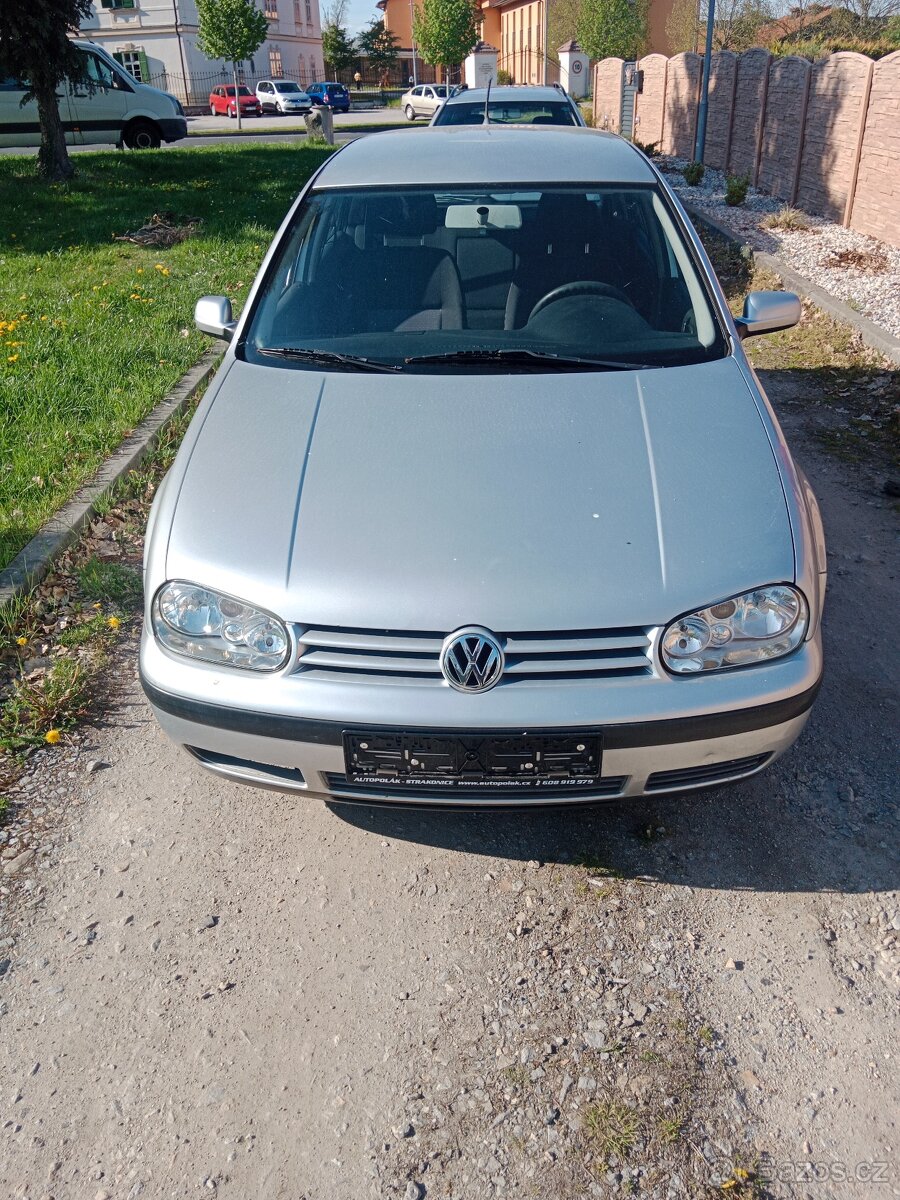 Golf 4 1.6 nová STK