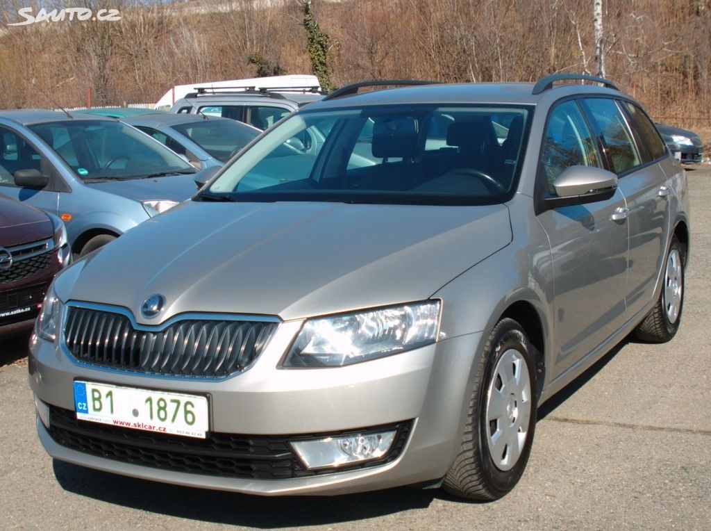 Škoda Octavia 1,2 Tsi Kombi,park.senz,vyhř.sedadla.,serviska