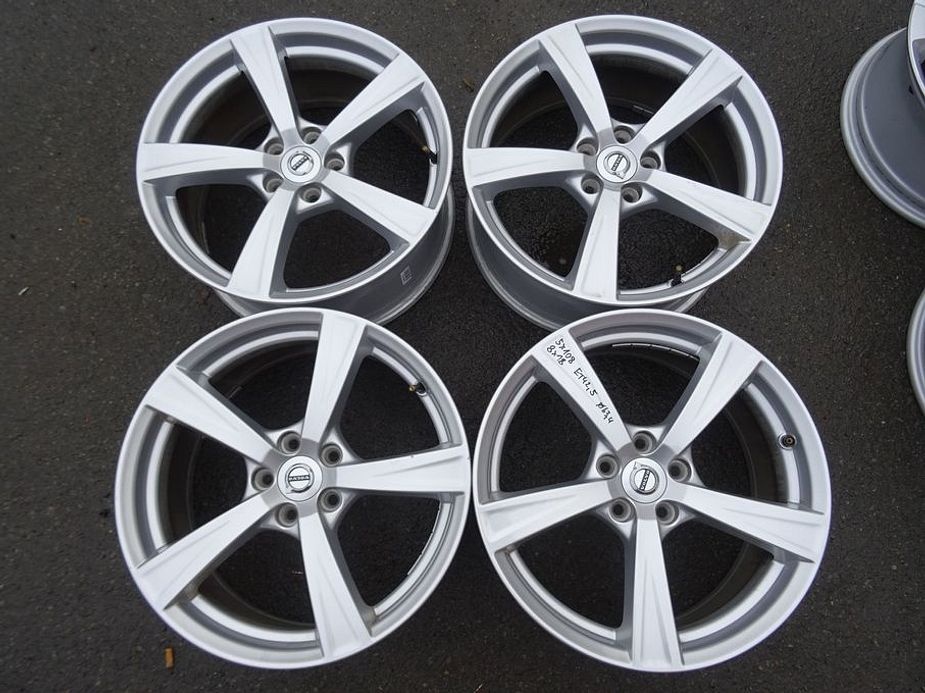 Alu disky origo Volvo 18", 5x108, ET 42,5, šířka 8J